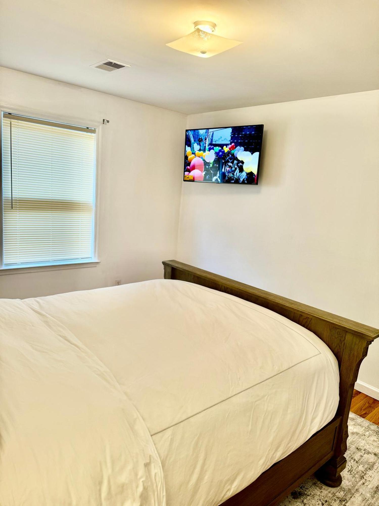 Stylish Evergreen Apartment By Newark Airport Exteriör bild