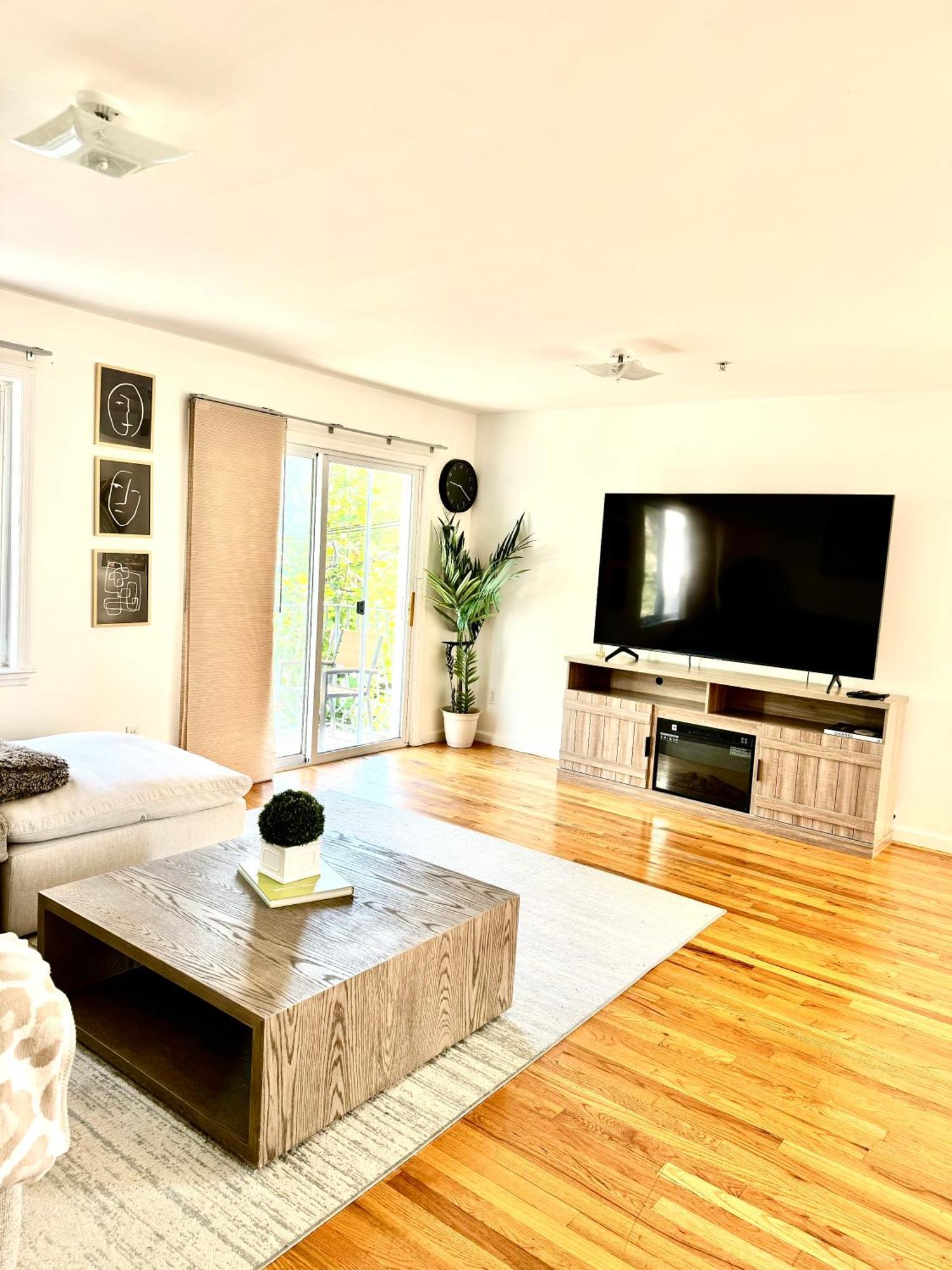 Stylish Evergreen Apartment By Newark Airport Exteriör bild