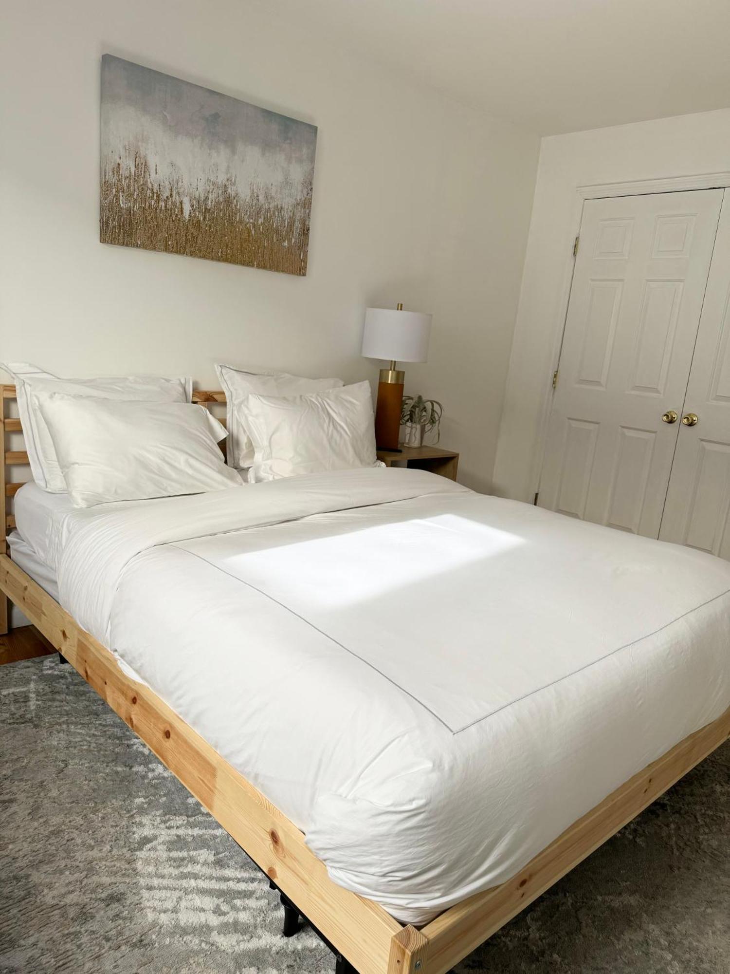 Stylish Evergreen Apartment By Newark Airport Exteriör bild